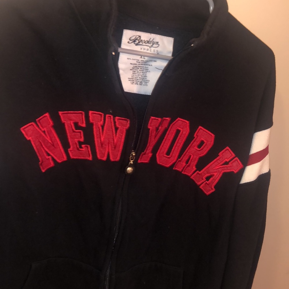 New York Jacket - Picture 4 of 4